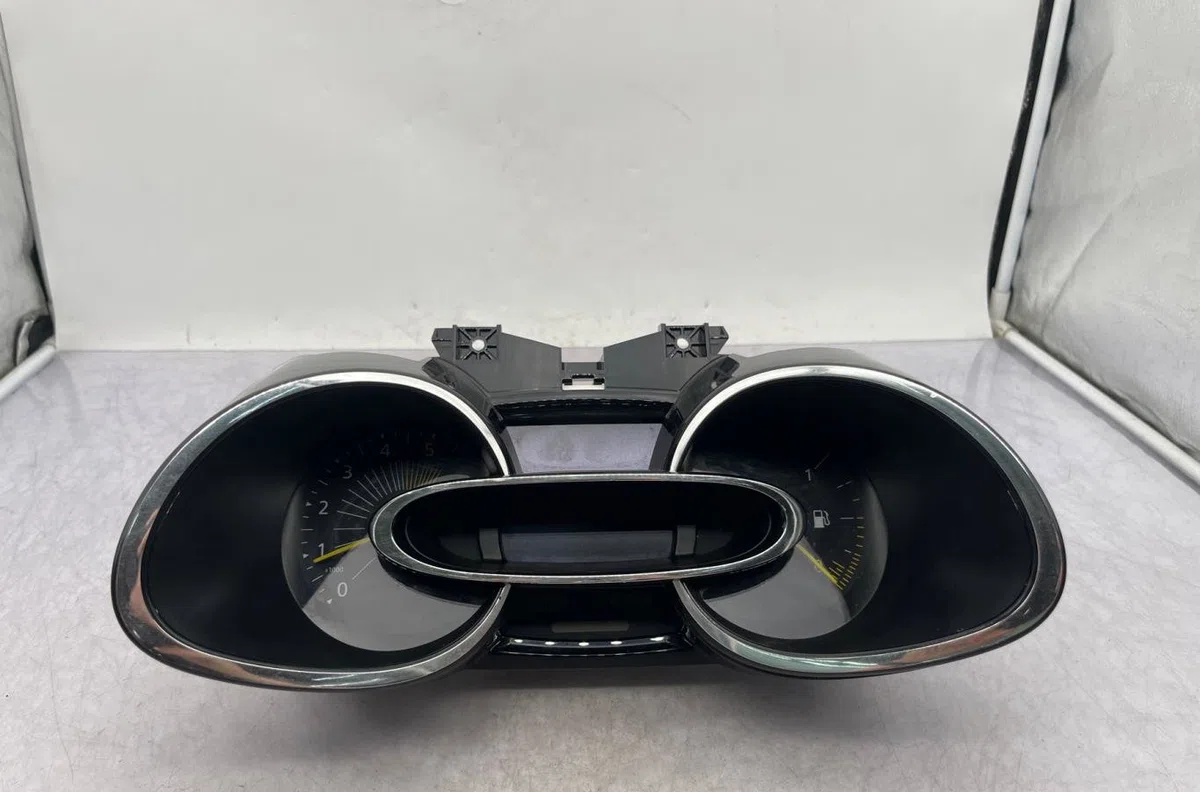 Compteur RENAULT CLIO 4 PHASE 1 BREAK occasion — photo 4