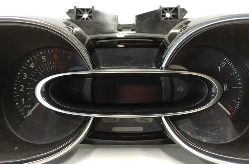 Compteur RENAULT CLIO 4 PHASE 2 occasion — photo 2