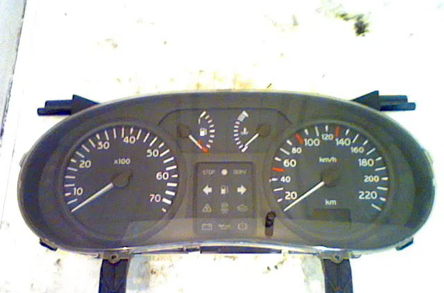Compteur RENAULT CLIO II 2001 occasion — photo 3