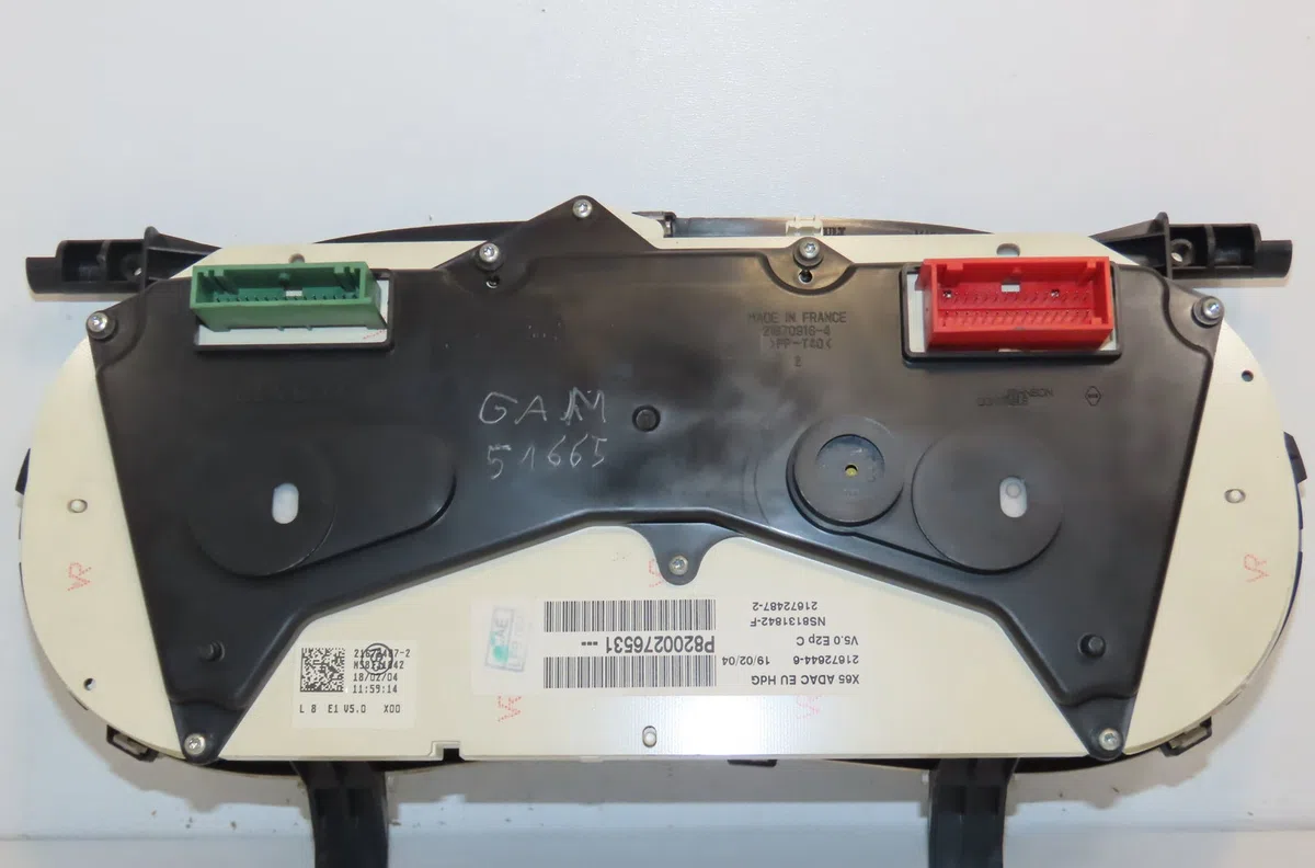 Compteur Renault CLIO II (BB_, CB_) 1.6 16v (bb01, bb0h, bb0t, bb14, bb1d, bb1r, bb2kl, bb3g... (1998-2005) occasion — photo 2