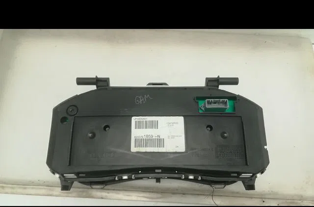 Compteur RENAULT CLIO III 2008 occasion — photo 2
