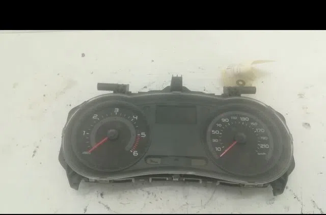 Compteur Renault CLIO III Grandtour (KR0-1_) 1.5 dci (kr0g) (2007-2012) occasion — photo 4