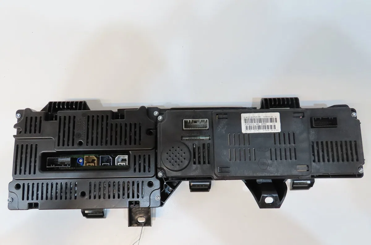 Compteur Renault GRAND SCÉNIC III (JZ0-1_) 1.6 dci (jz00, jz12) (2011) 5 portes occasion — photo 2