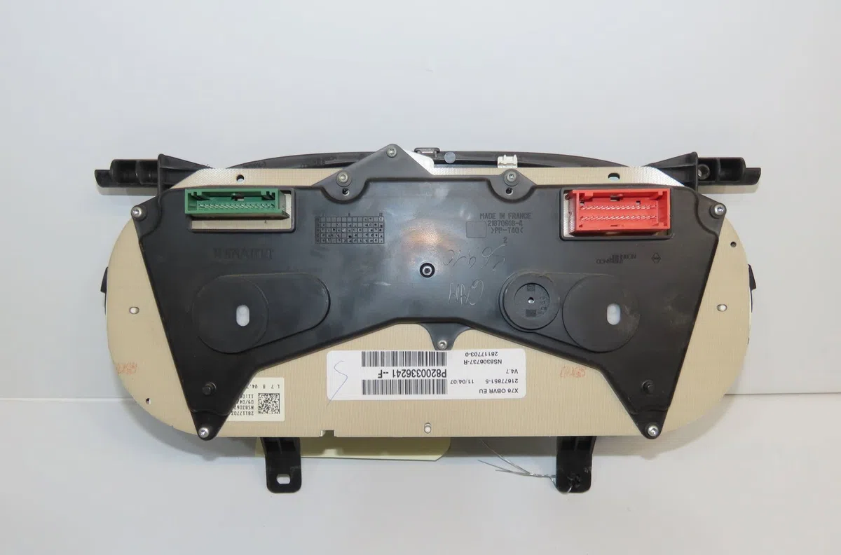 Compteur Renault KANGOO Express (FC0-1_) 1.2 16v (fc05, fc0w, fc1d, fc1p, fc1k, fc0t) (2001) occasion — photo 2