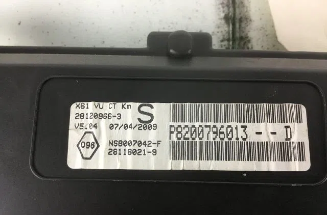 Compteur Renault KANGOO Express (FW0-1_) 1.5 dci 70 (fw0a, kw0v) (2008) 4 portes occasion — photo 3