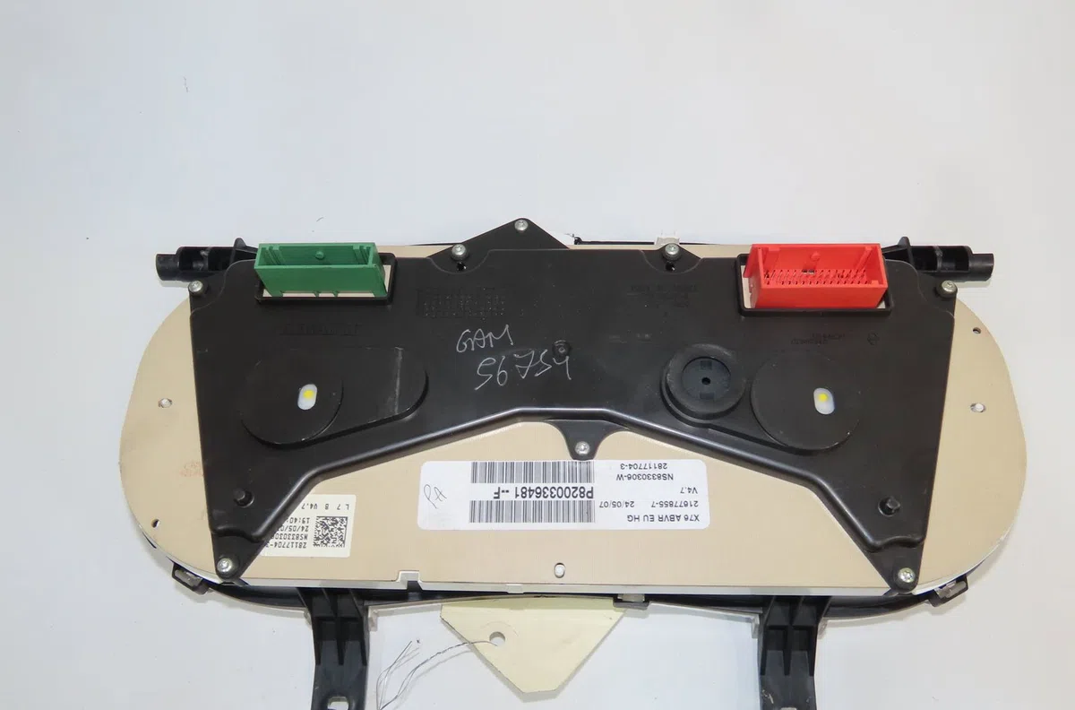 Compteur Renault KANGOO (KC0-1_) 1.2 16v (kc05, kc06, kc03, kc0t, kc0w, kc1d) (2001) occasion — photo 2