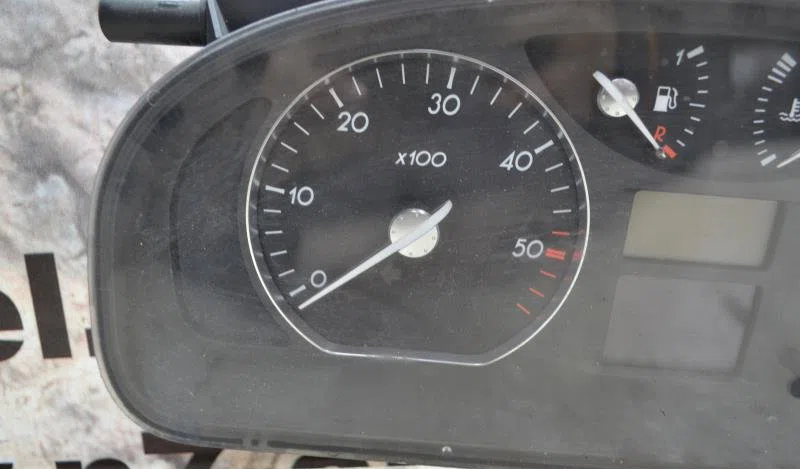Compteur RENAULT LAGUNA 1 PHASE 2 BREAK occasion