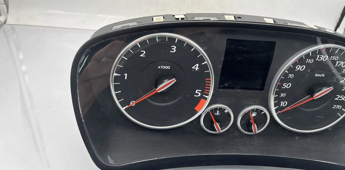 Compteur RENAULT LAGUNA 3 PHASE 1 COUPE occasion — photo 2
