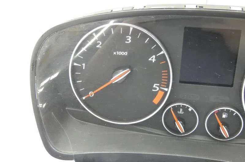 Compteur RENAULT LAGUNA 3 PHASE 2 BREAK occasion — photo 2
