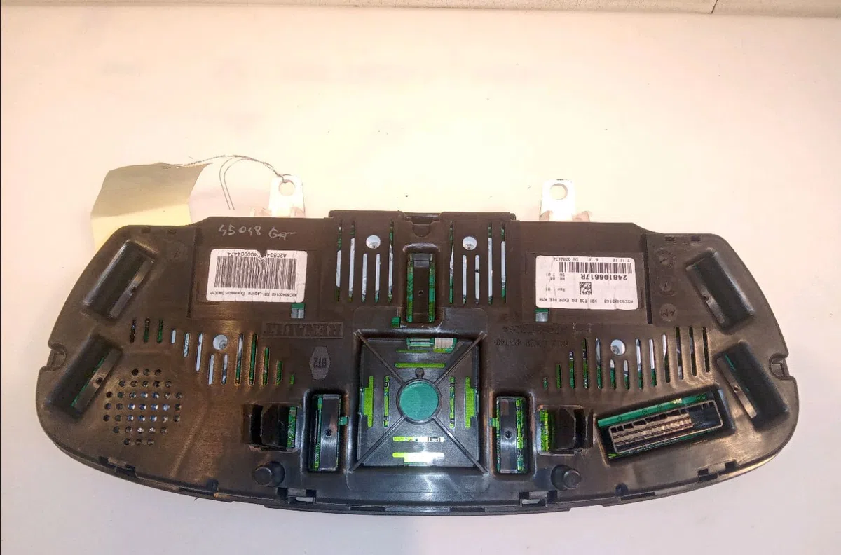 Compteur Renault LAGUNA III (BT0-1) 2.0 dci (bt07, bt0j, bt14, bt1a, bt1s) (2007-2015) 5 portes occasion — photo 2
