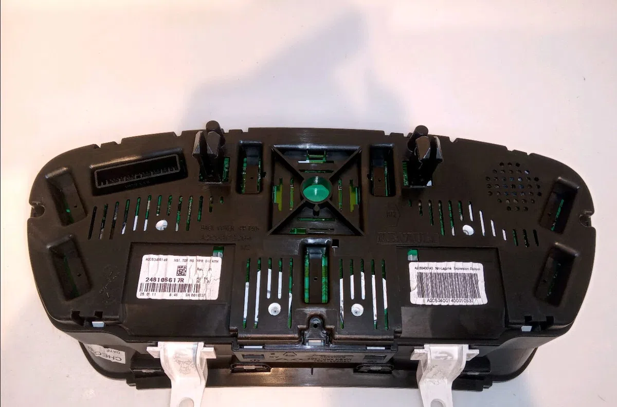 Compteur Renault LAGUNA III Grandtour (KT0-1) 2.0 dci (kt07, kt0j, kt14, kt1a, kt1s) (2007-2015) occasion — photo 2