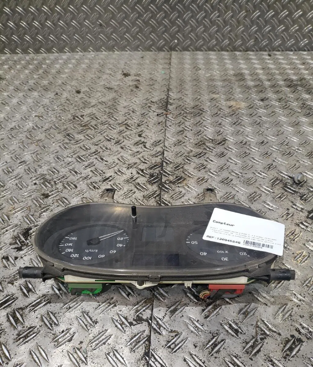 Compteur RENAULT MASTER 2 PHASE 3 occasion — photo 2