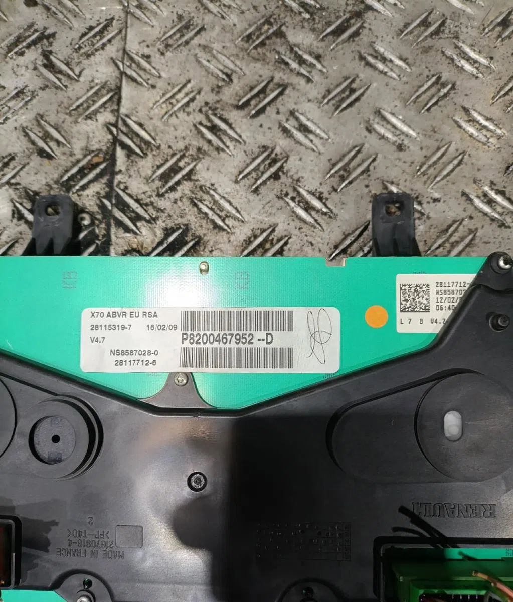 Compteur RENAULT MASTER 2 PHASE 3 occasion — photo 3