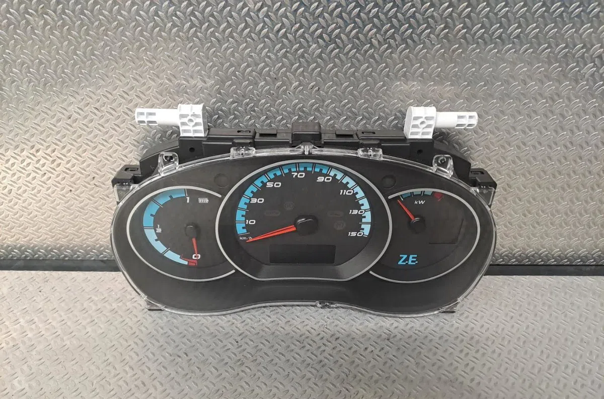 Compteur RENAULT MASTER 3  MASTER 3 PHASE 2 occasion — photo 2