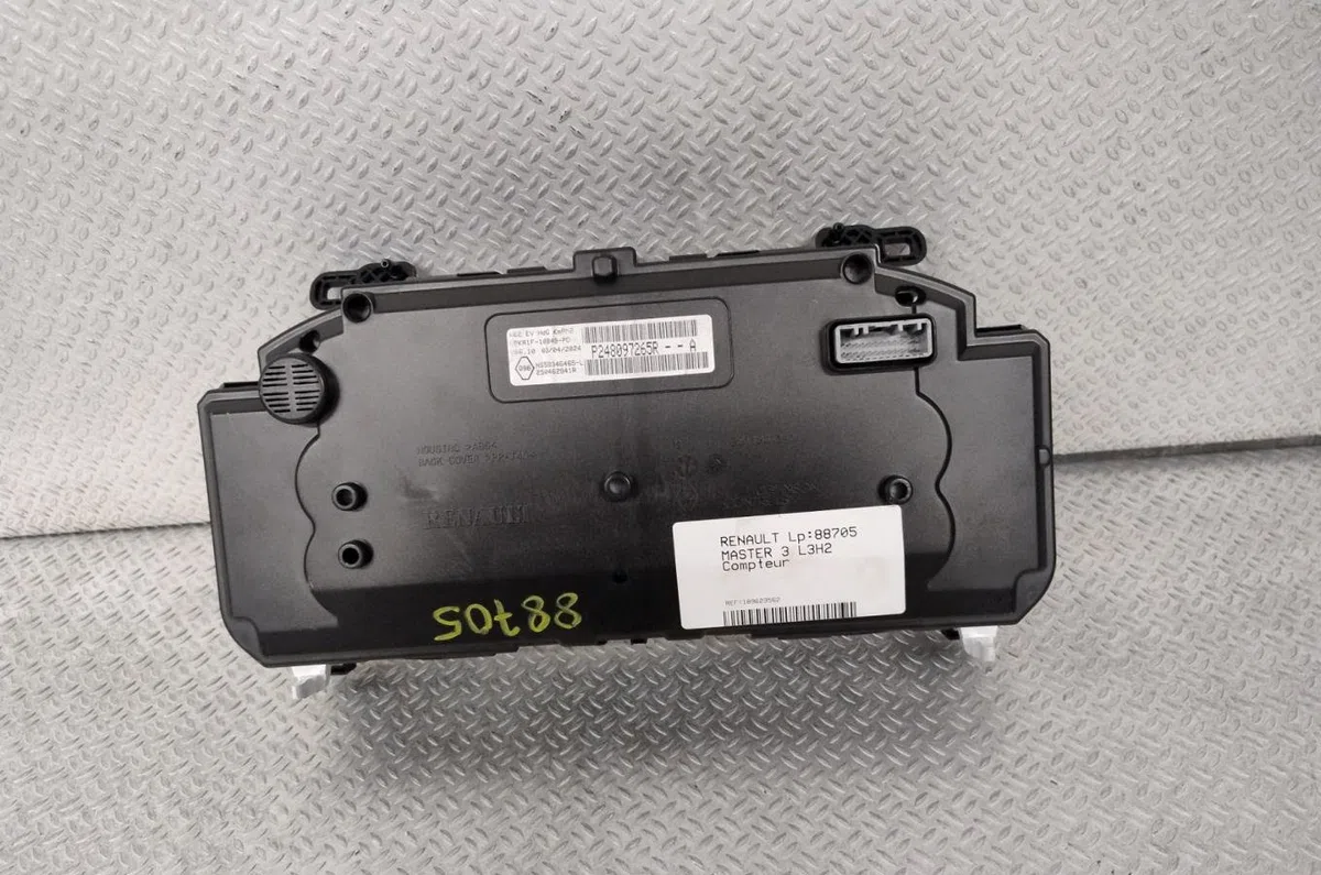 Compteur RENAULT MASTER 3  MASTER 3 PHASE 3 occasion — photo 2