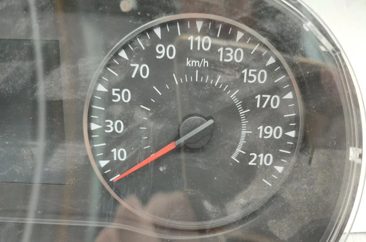 Compteur RENAULT MASTER 3 PHASE 3 occasion — photo 2