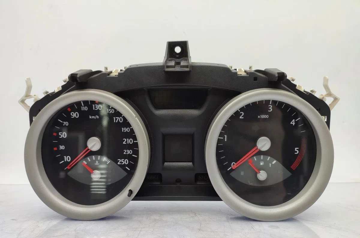 Compteur RENAULT MEGANE 2 PHASE 1 BREAK occasion — photo 4
