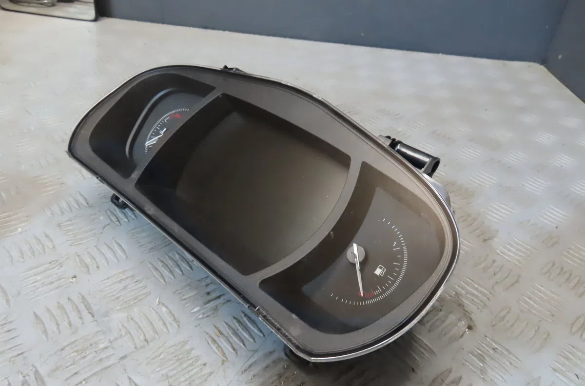 Compteur RENAULT MEGANE 2016 occasion — photo 3