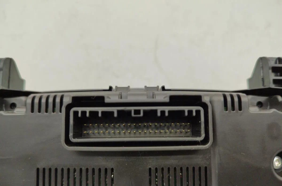 Compteur RENAULT MEGANE 4 PHASE 1 occasion — photo 2