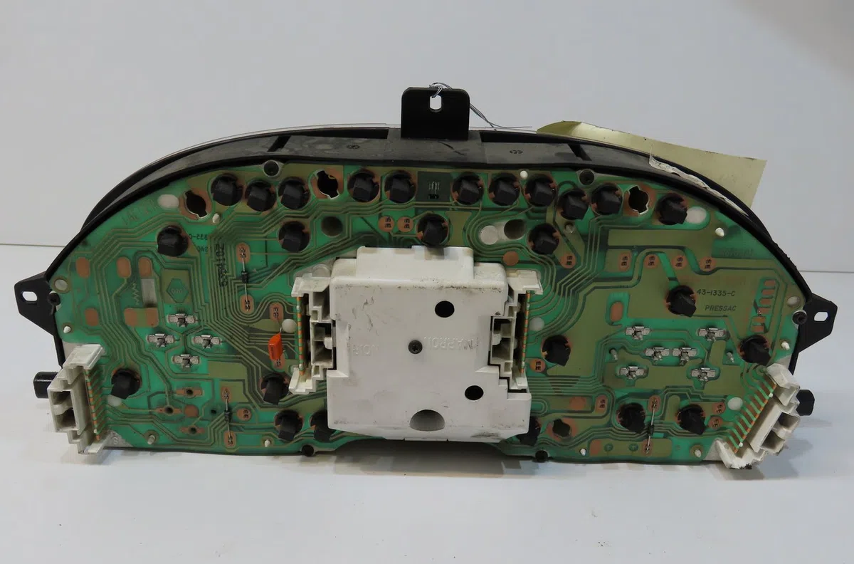 Compteur Renault MEGANE I (BA0-1_) 1.6 e (ba0f, ba0s) (1996-1999) occasion — photo 2