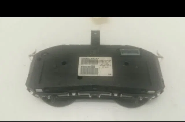 Compteur Renault MEGANE II (BM0-1_, CM0-1_) 1.5 dci (bm0f, bm0t, bm2b, cm0f, cm0t) (2002-2008) 5 portes occasion
