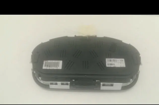 Compteur Renault MEGANE III 3-5 portes (BZ0-1_, B3_) 1.6 16v hi-flex (bz03) (2008-2015) occasion — photo 2
