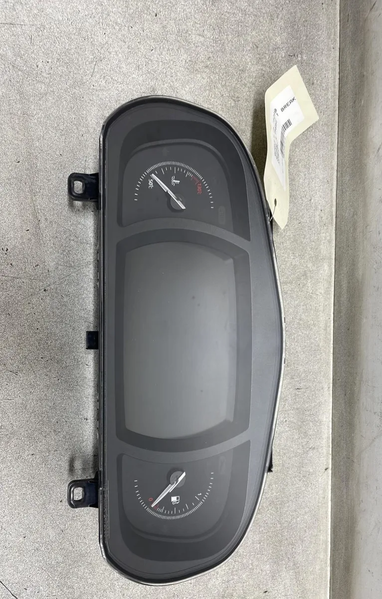 Compteur Renault MEGANE IV Estate (K9A-M-N_) 1.5 blue dci 115 (k9a6) (2018) occasion