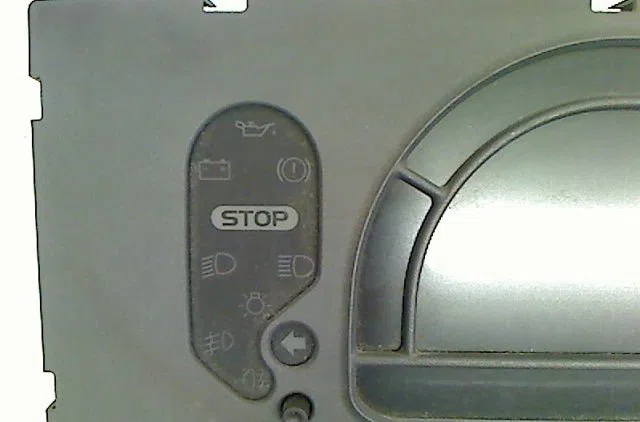 Compteur Renault MODUS - GRAND MODUS (F-JP0_) 1.5 dci (fp0g, jp0g) (2004) occasion — photo 2