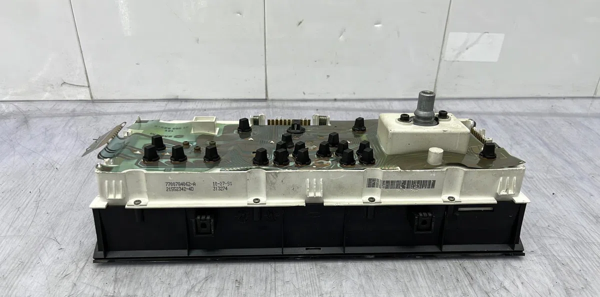 Compteur RENAULT R19 PHASE 1 occasion