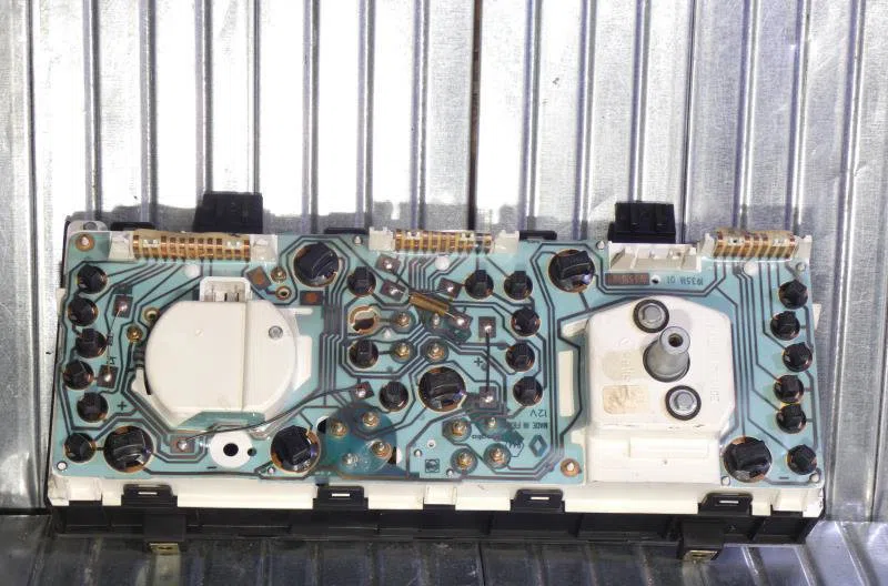 Compteur RENAULT R21 PHASE 2 occasion — photo 3
