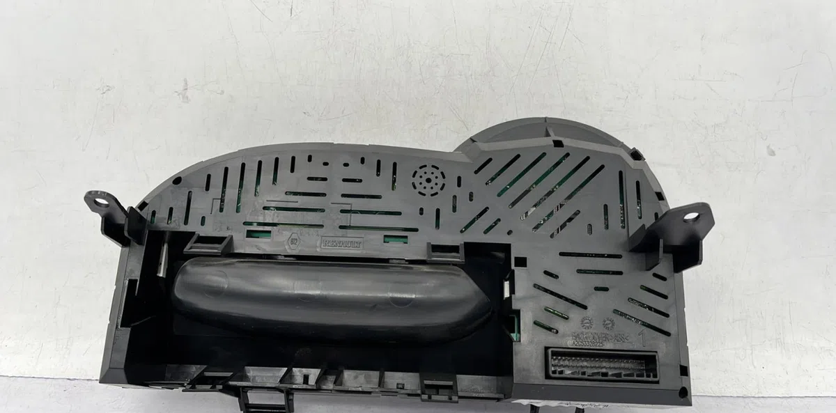 Compteur RENAULT TWINGO 2 PHASE 1 occasion — photo 3