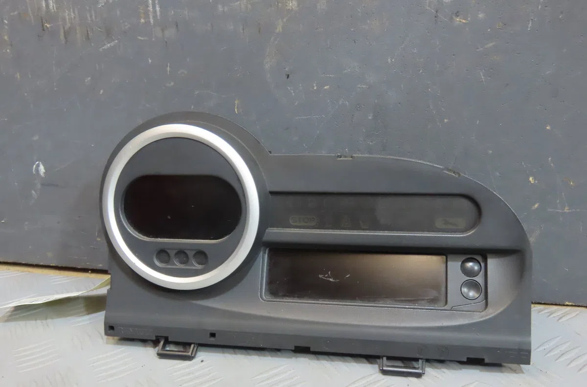 Compteur Renault TWINGO II (CN0_) 1.5 dci (cn0e) (2007-2014) 3 portes occasion — photo 3