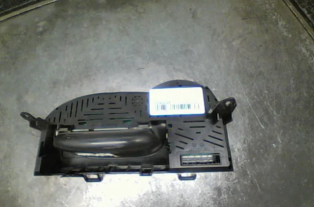 Compteur Renault TWINGO II (CN0_) 1.5 dci (cn0e) (2007-2014) 3 portes occasion — photo 2