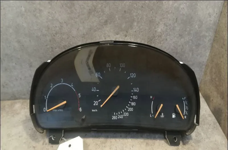 Compteur Saab 9-5 Break (YS3E) 3.0 tid (2001-2005) occasion — photo 4