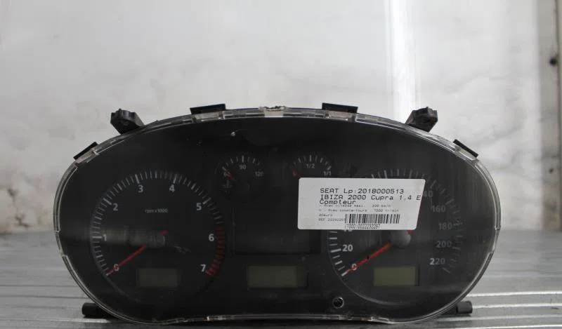 Compteur SEAT IBIZA 2 PHASE 3 occasion — photo 2