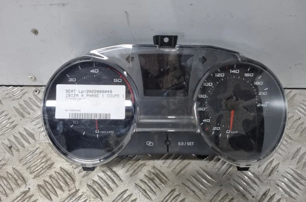 Compteur SEAT IBIZA 4 PHASE 1 COUPE occasion — photo 2