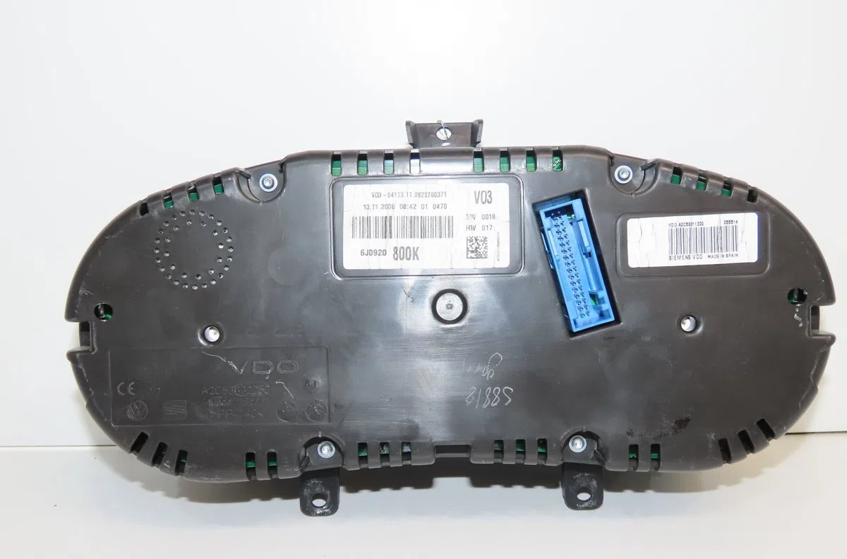Compteur Seat IBIZA IV (6J5, 6P1) 1.2 (2009-2011) occasion — photo 3