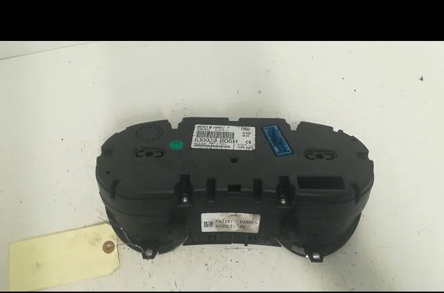 Compteur Seat IBIZA IV (6J5, 6P1) 1.2 tdi (2010-2015) occasion — photo 2