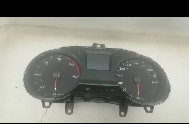 Compteur Seat IBIZA IV (6J5, 6P1) 1.4 tdi (2008-2010) 5 portes occasion — photo 4