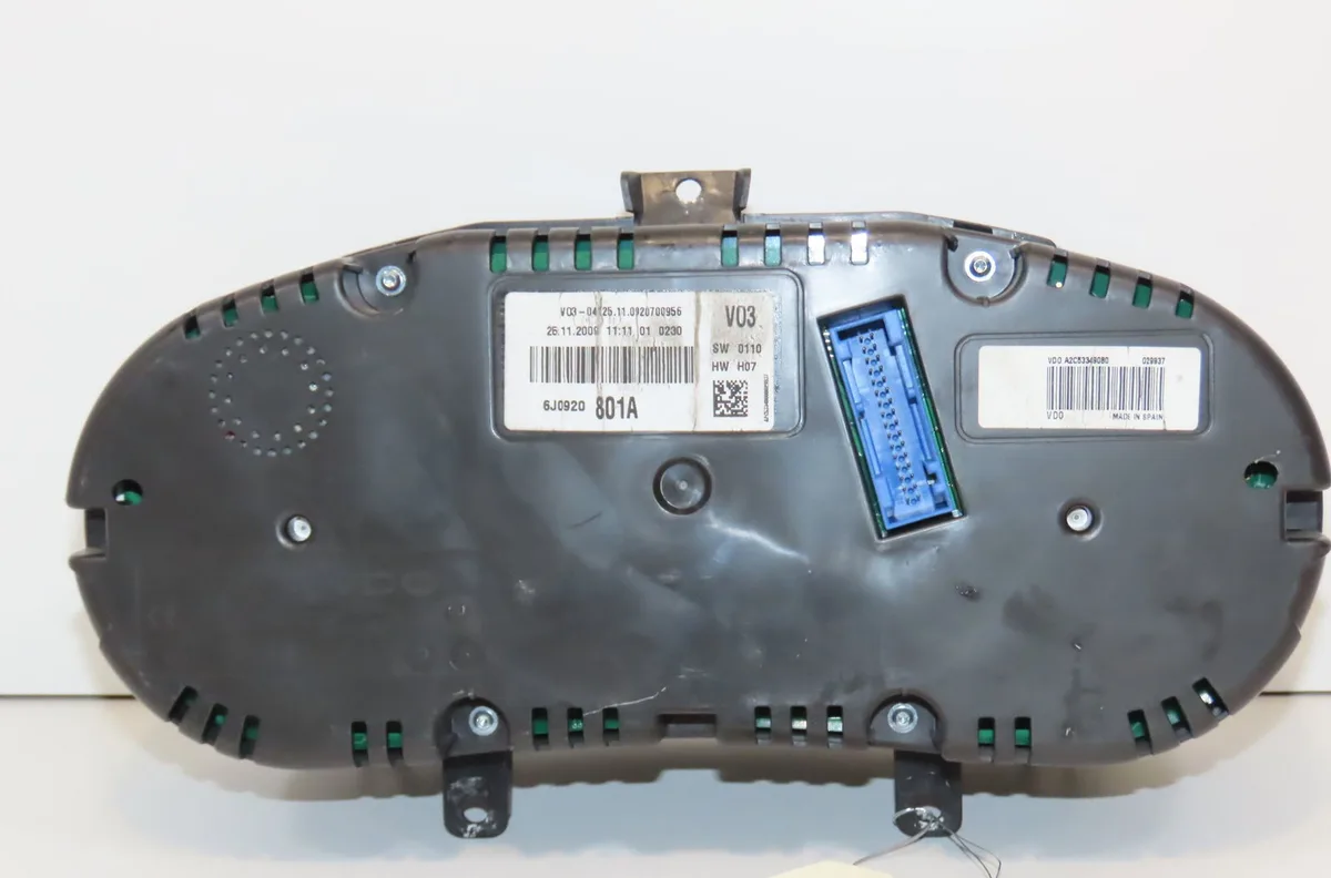 Compteur Seat IBIZA IV (6J5, 6P1) 1.4 tdi (2008-2010) 5 portes occasion — photo 2
