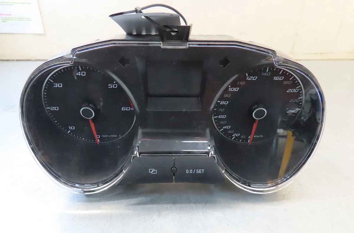 Compteur Seat IBIZA IV (6J5, 6P1) 1.6 tdi (2009-2015) occasion