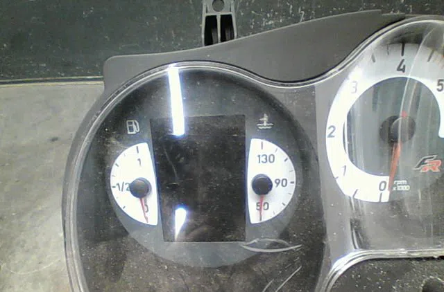 Compteur Seat LEON (1P1) 2.0 tdi (2005-2010) occasion — photo 3