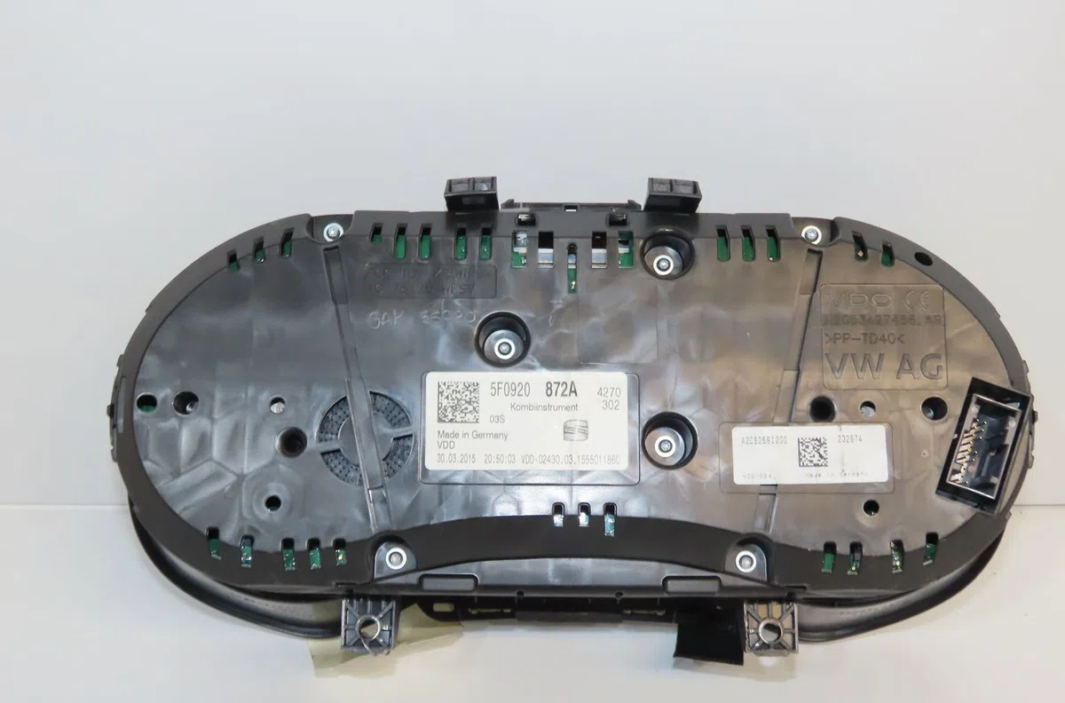 Compteur Seat LEON (5F1) 2.0 tdi (2012-2020) 5 portes occasion — photo 3