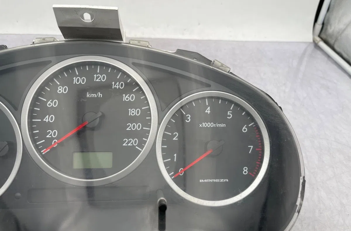 Compteur SUBARU IMPREZA 1 PHASE 4 BREAK occasion — photo 4