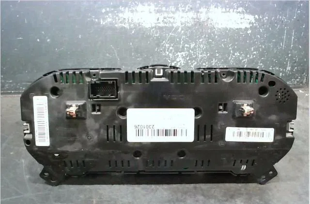 Compteur Suzuki GRAND VITARA II (JT, TE, TD) 1.9 ddis traction intégrale (jt419, td44, jb419wd,... (2005-2015) occasion — photo 2