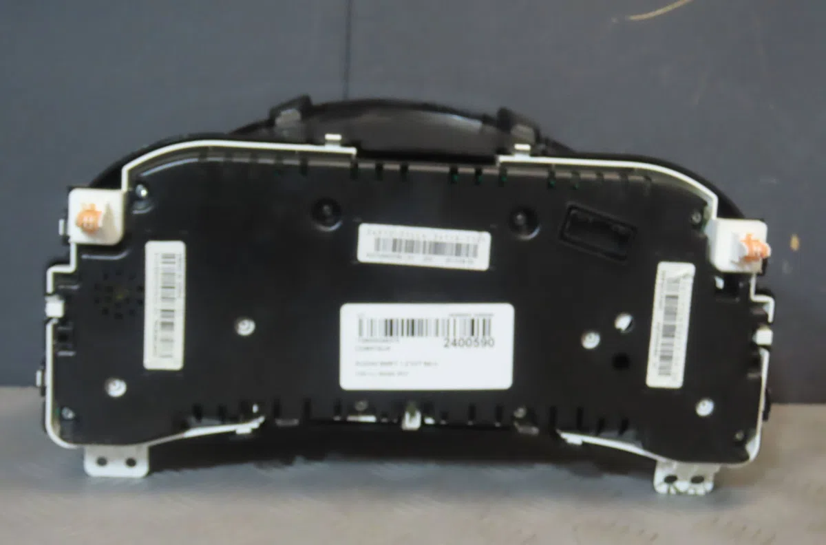 Compteur SUZUKI SWIFT 2012 occasion — photo 4