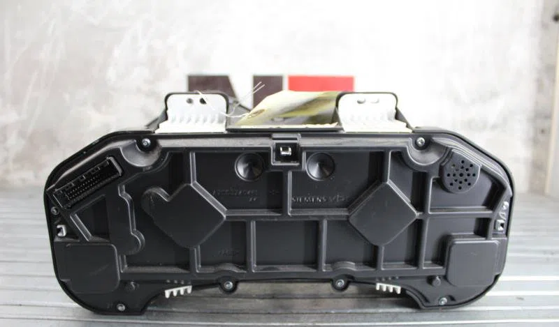 Compteur TOYOTA AURIS 1 PHASE 1 occasion