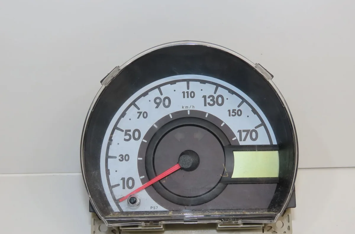 Compteur Toyota AYGO (_B1_) 1.0 (kgb10_) (2005-2014) 5 portes occasion