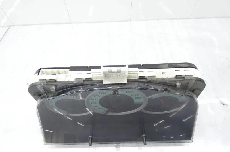 Compteur TOYOTA COROLLA VERSO 2 PHASE 1 occasion — photo 3