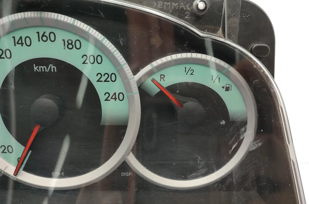 Compteur TOYOTA COROLLA VERSO 2 PHASE 2 occasion